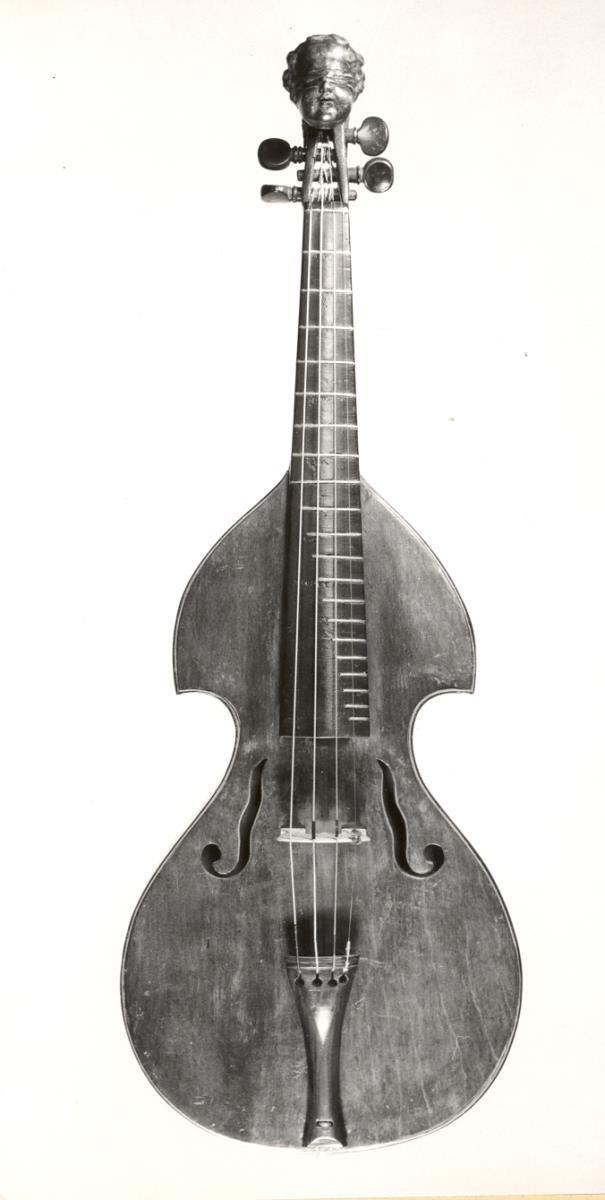Philomele (Stahlgeige)