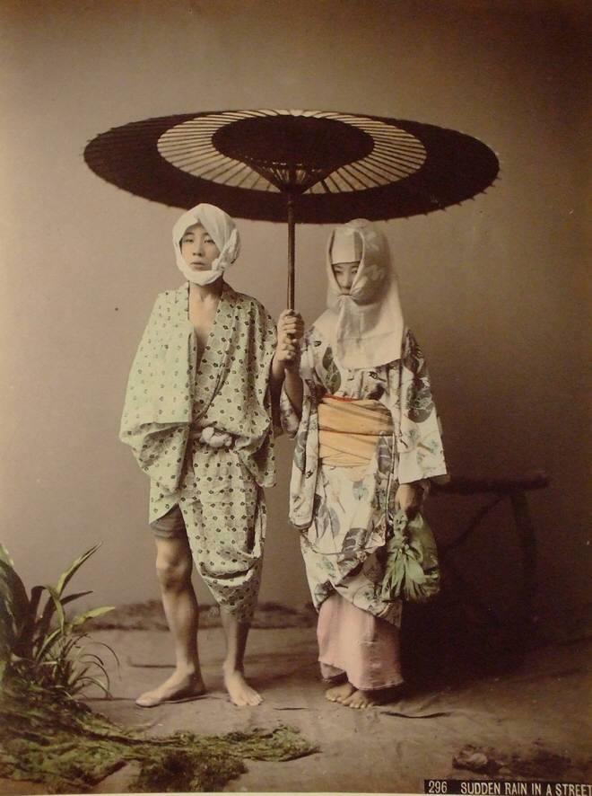 "Sudden rain in a street"