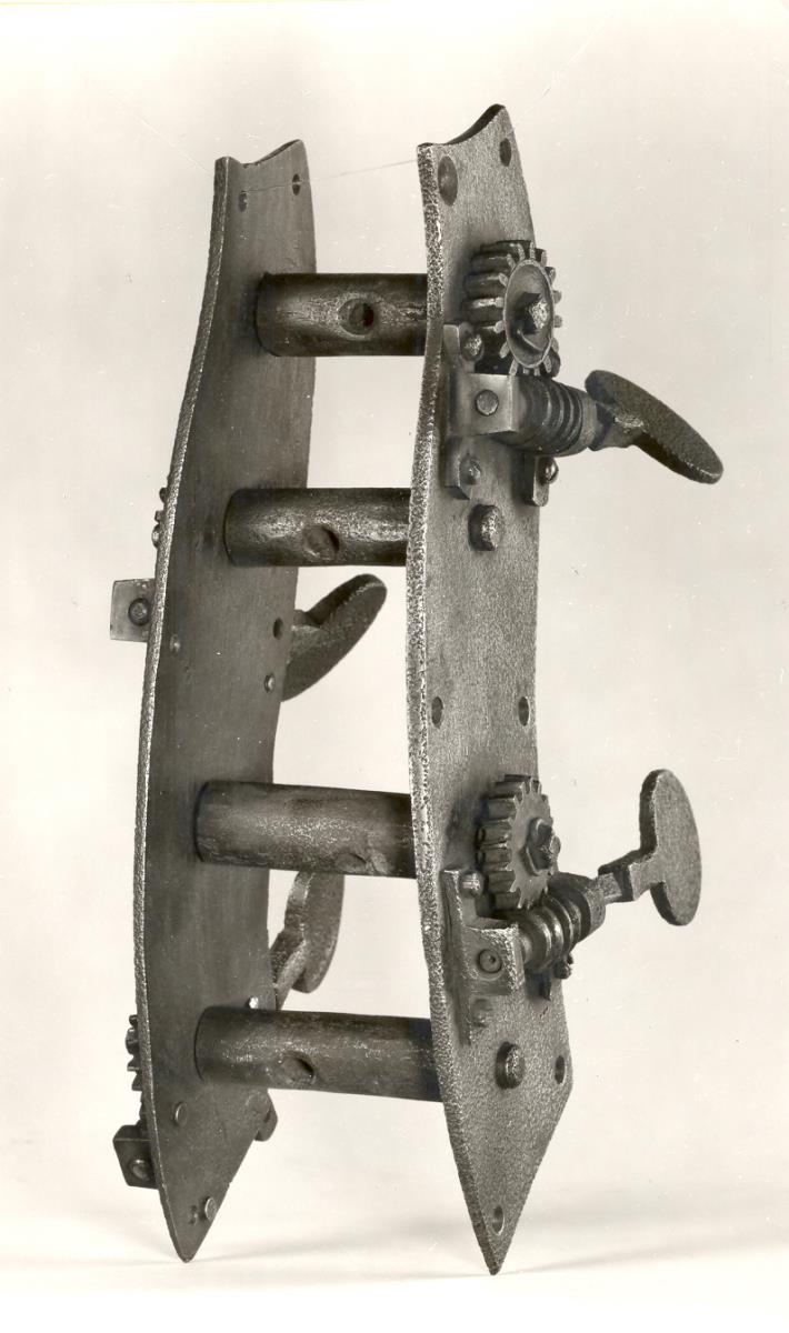 Wirbelmechanik eines Kontrabasses