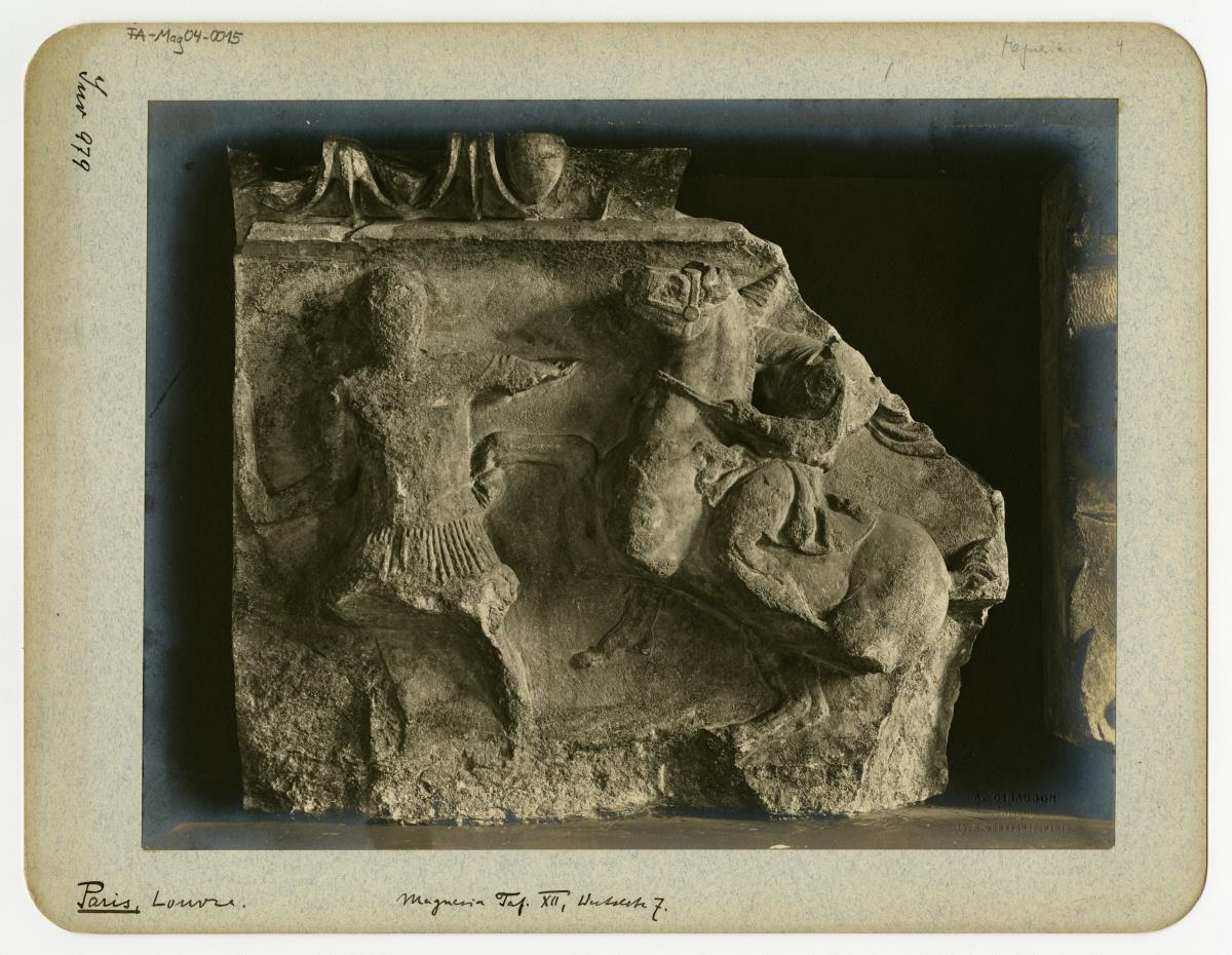 Magnesia am Mäander, Artemision, Westfries (Aufstellung in Paris, Musée du Louvre)