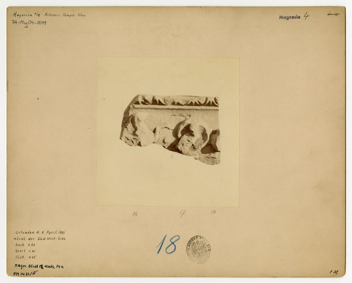 Magnesia am Mäander, Artemision, Fragment vom Westfries