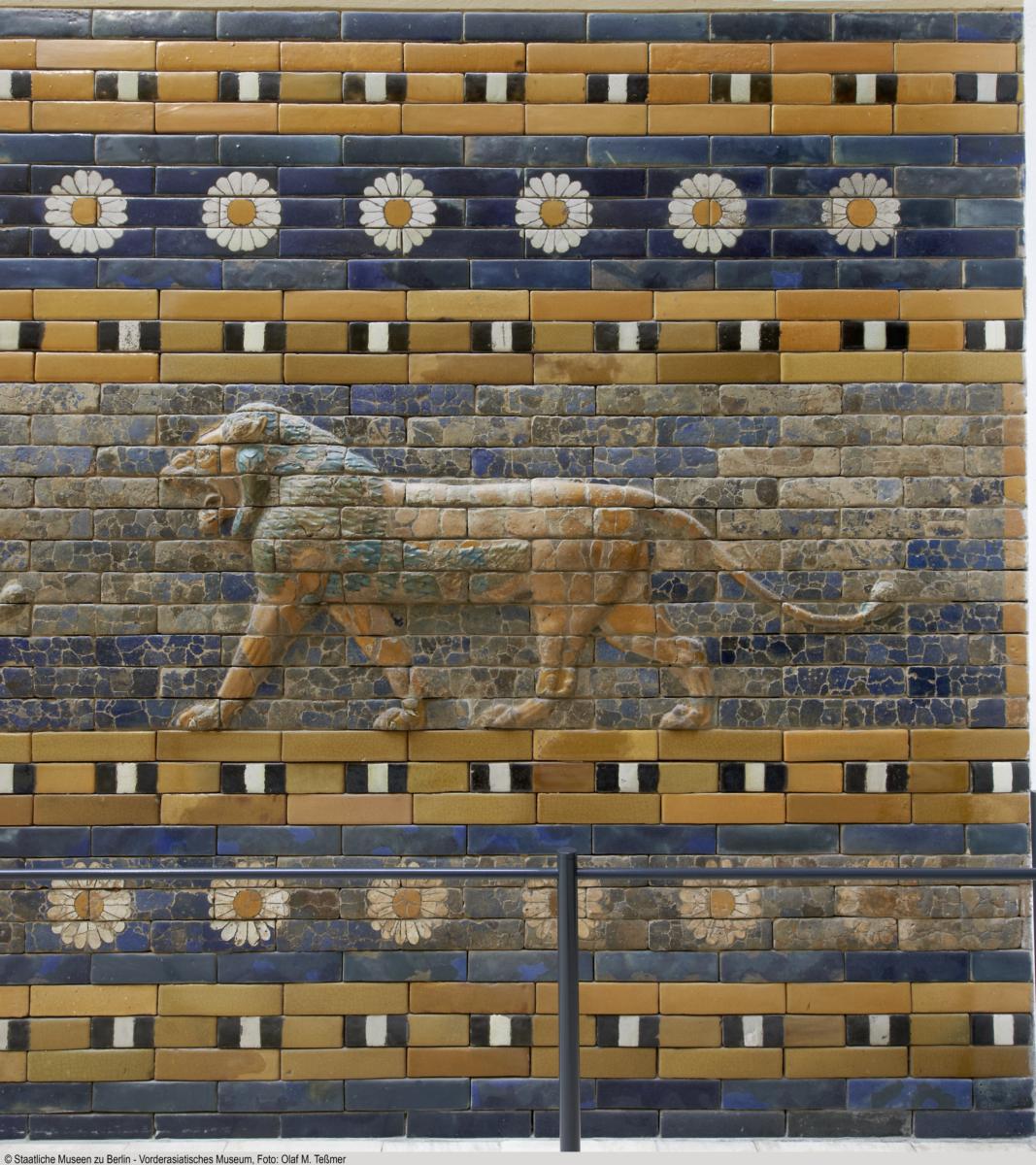 Schreitender Löwe von der Prozessionsstraße (Detail)