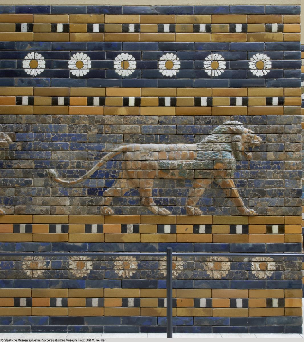 Schreitender Löwe von der Prozessionsstraße (Detail)