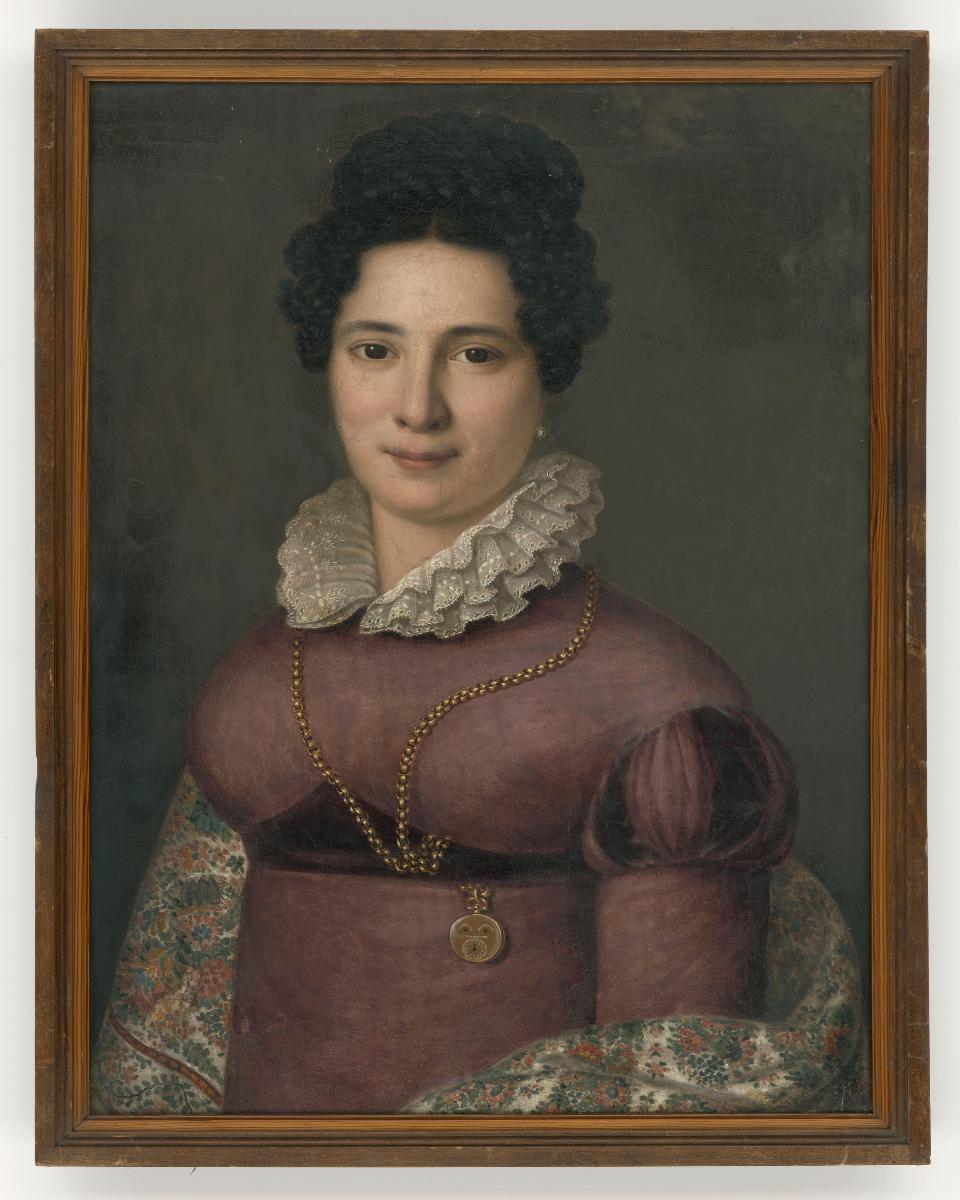 Porträt einer Frau in Empirekleid mit geblümtem Shawl