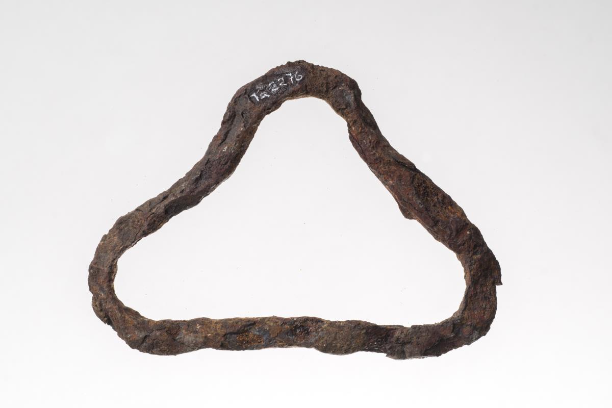Ta 2276