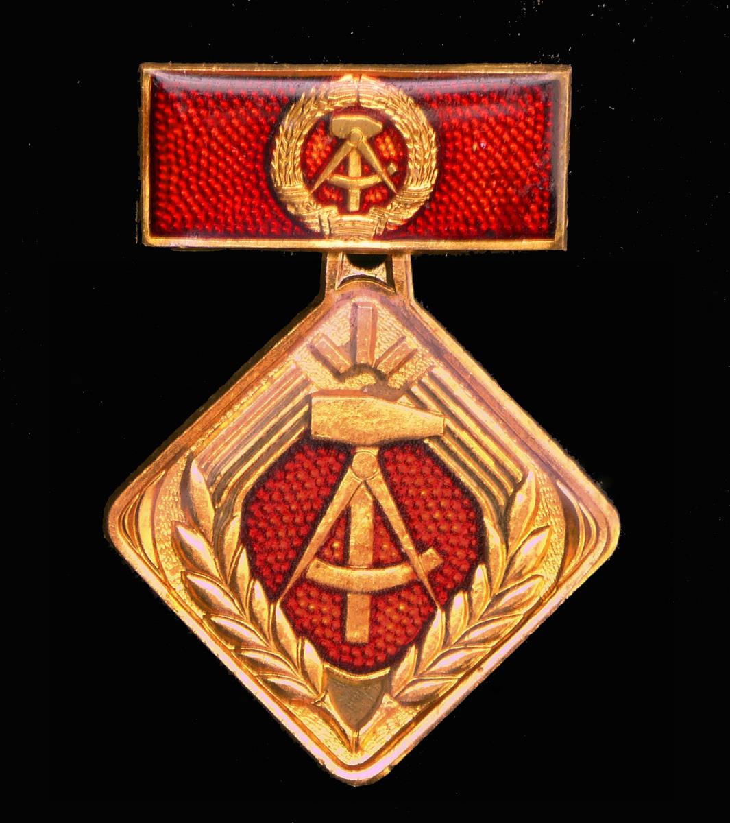 N (67 G) 201/1994