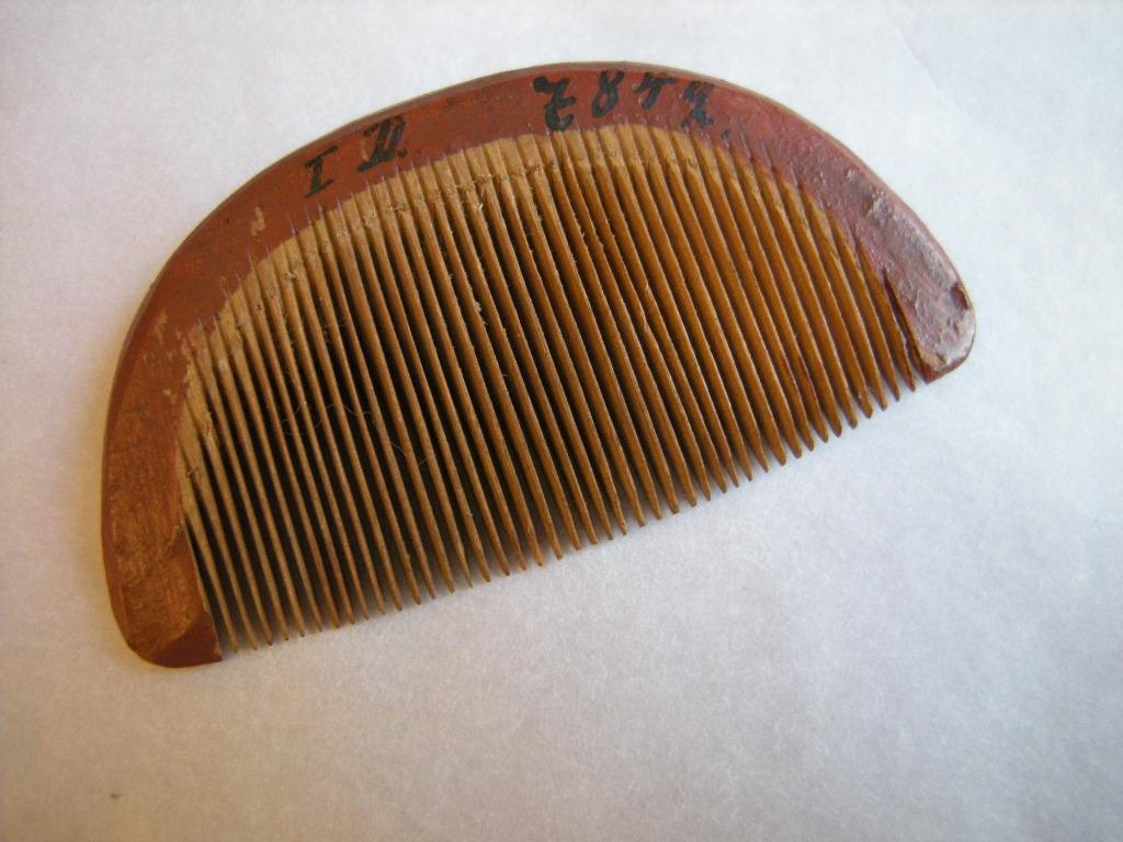I D 7842