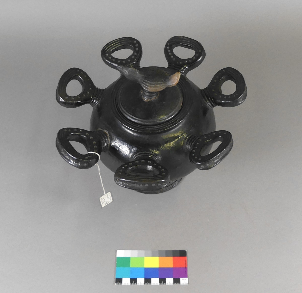 III C 37042 a,b