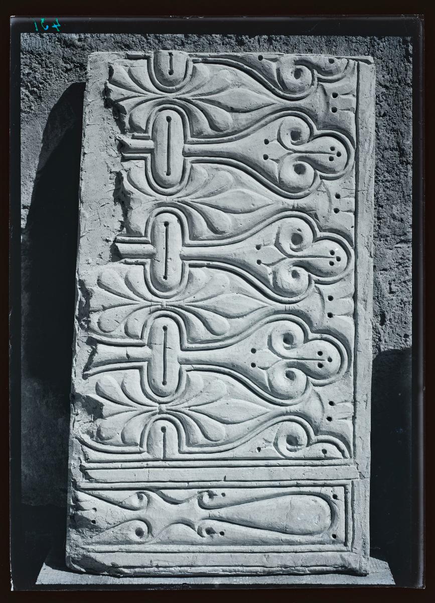 Privathäuser, Stuck, Haus XIII, Zimmer 5 (Ornament Nr. 106)