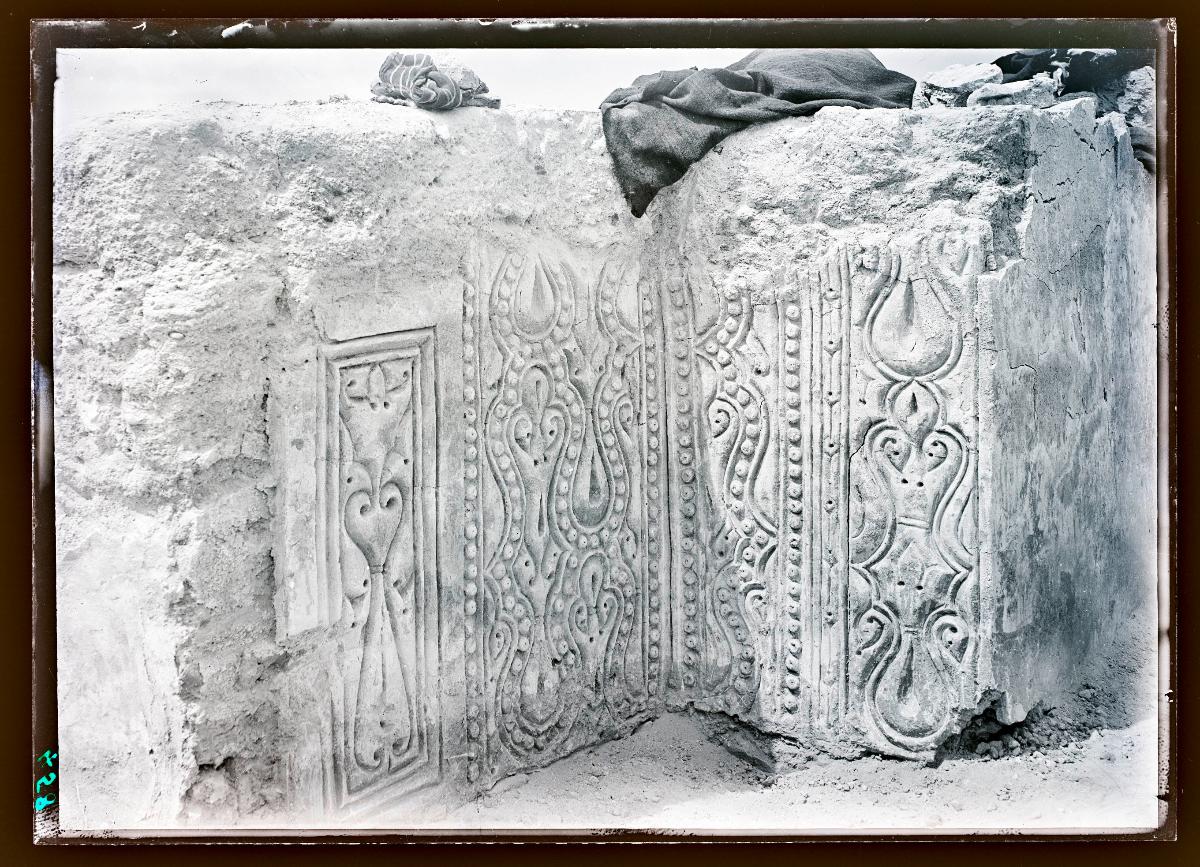 Privathäuser, Stuck, Haus XII, Zimmer 28 (Ornament Nr. 154, 155)