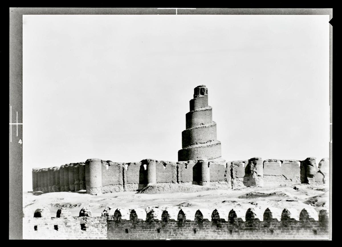 Große Moschee, Ansicht vom Expeditionshaus