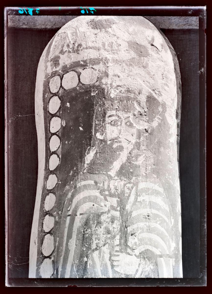 Malereien: al-Dschausaq al-Chaqani, Bildsäule
