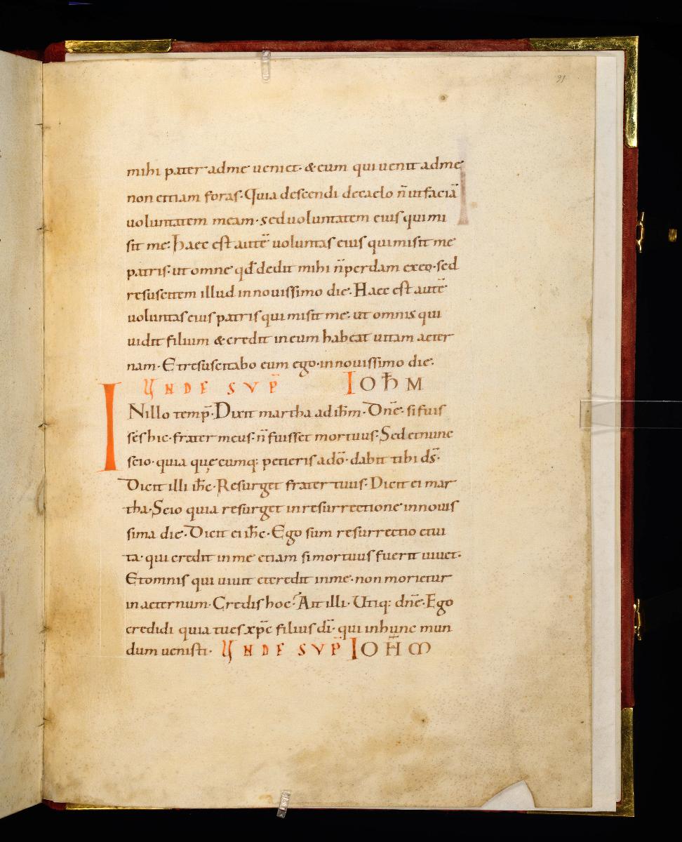 Evangelistar Heinrichs IV. (?), Textseite mit roter Textmarke I