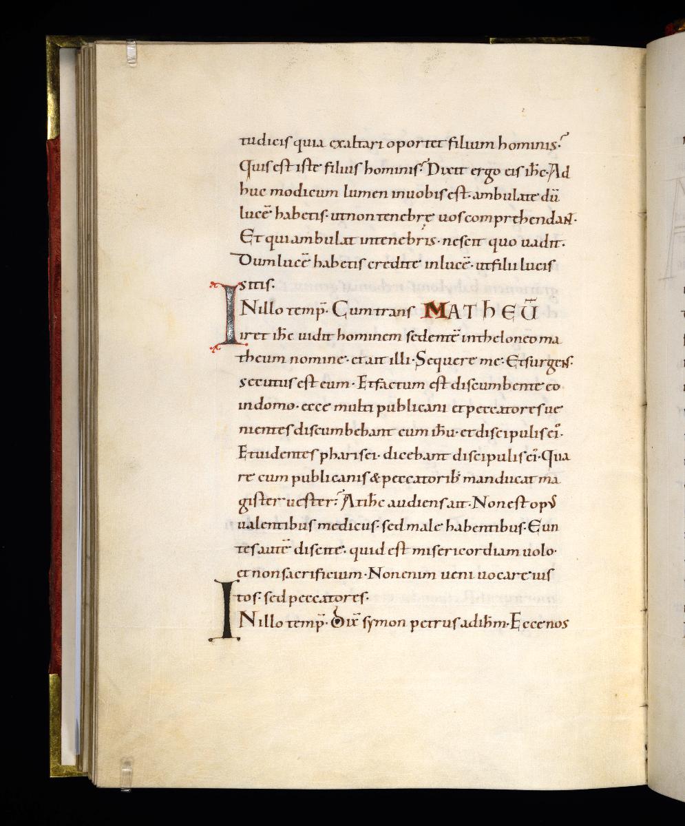 Evangelistar Heinrichs IV. (?), Textseite mit gemalten Textmarken I