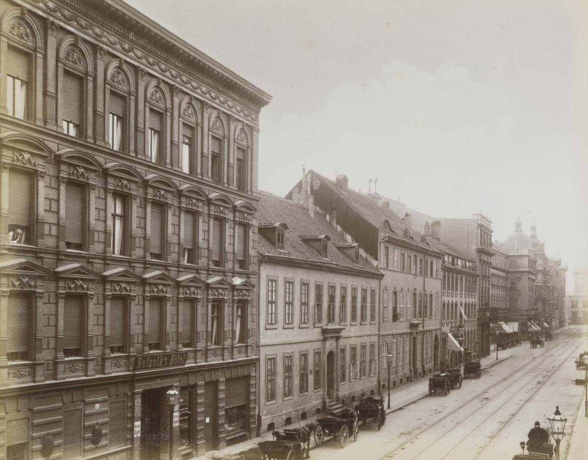 Berlin, Die Häuser Dorotheenstraße 25 bis 21