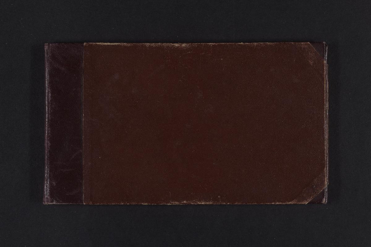 Skizzenbuch mit 20 Blatt / 40 Seiten (davon 15 bezeichnete Seiten)