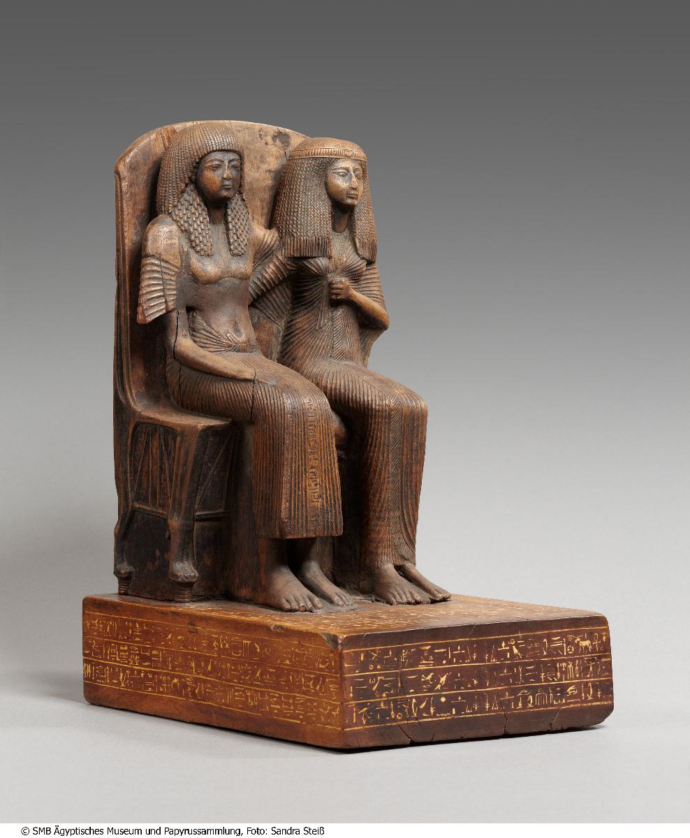 Sitzfigur des Vorstehers der Handwerker, Amenemope, und seiner Frau Hathor