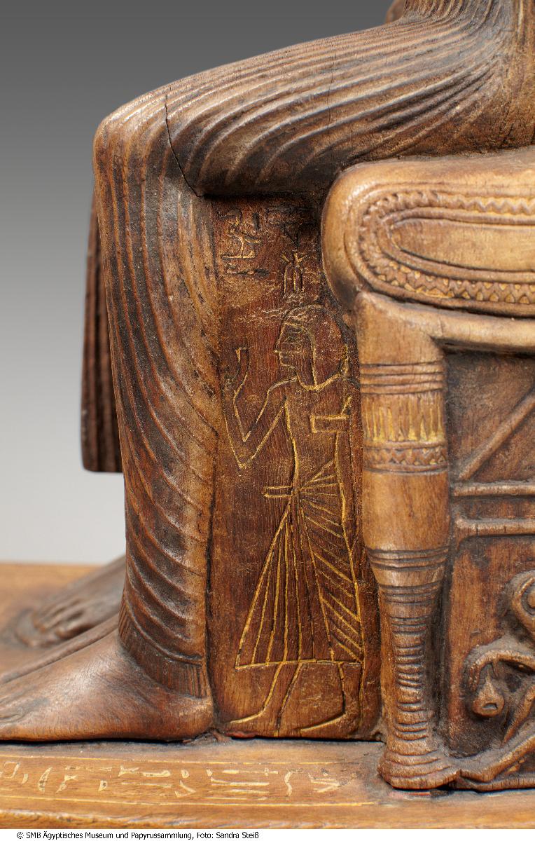 Sitzfigur des Vorstehers der Handwerker, Amenemope, und seiner Frau Hathor