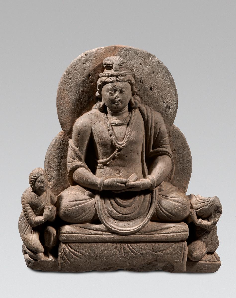 Meditierender Bodhisattva flankiert von zwei Adoranten