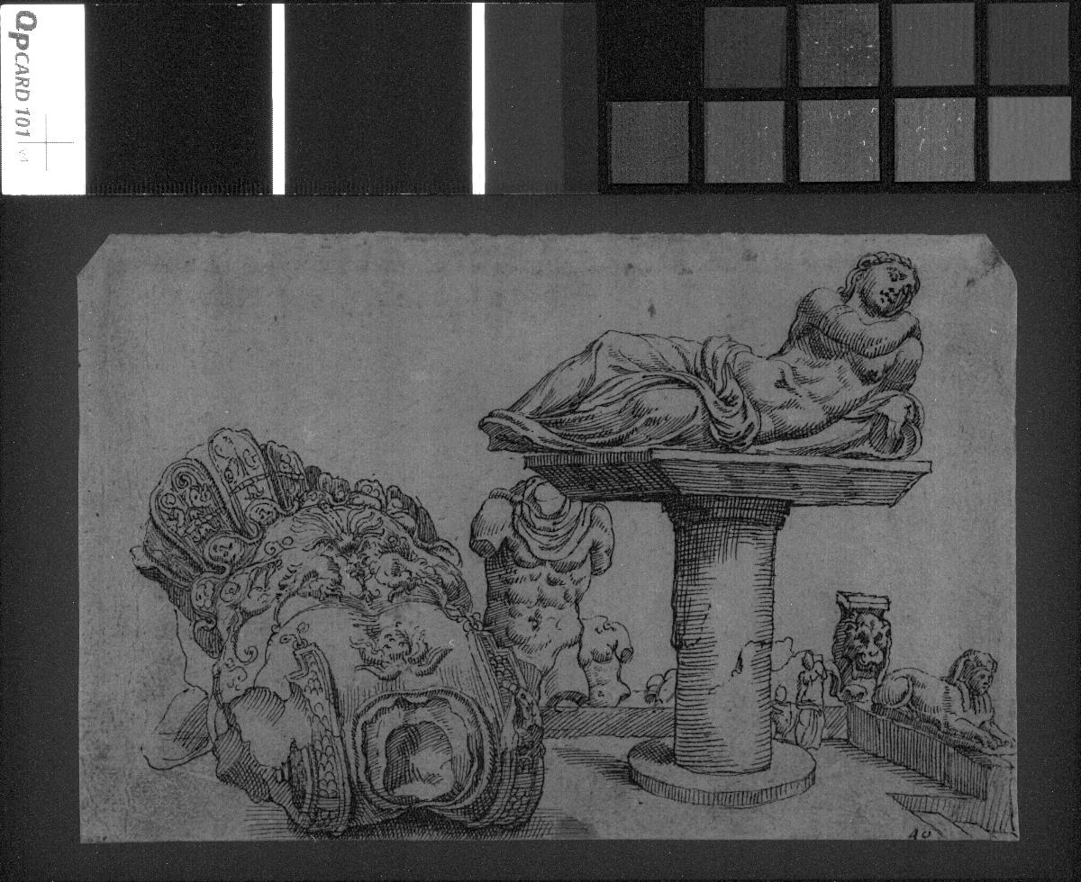 Oberer Statuenhof der Casa Gallo und Mars-Torso