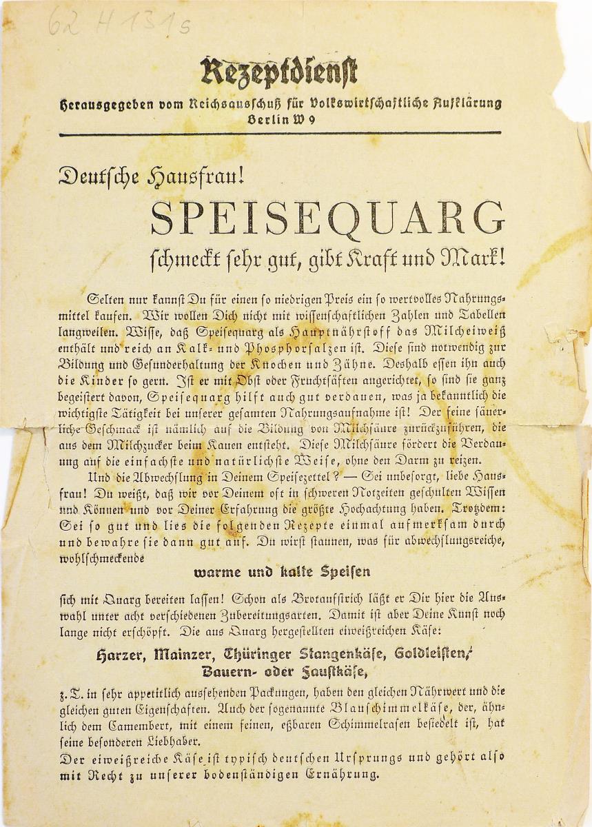 Deutsche Hausfrau! Speisequarg schmeckt sehr gut, gibt Kraft und Mark!