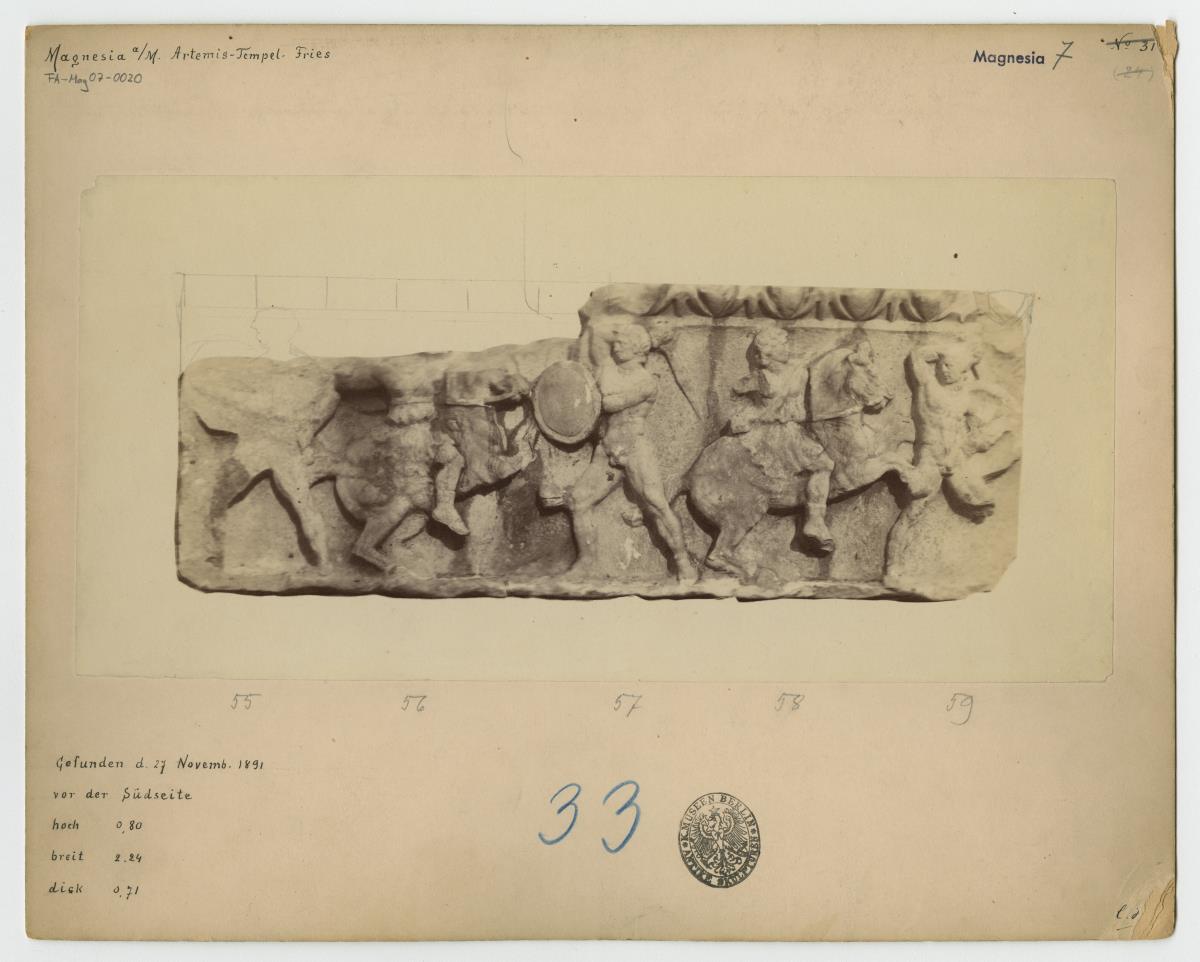 Magnesia am Mäander, Artemision, Südfries