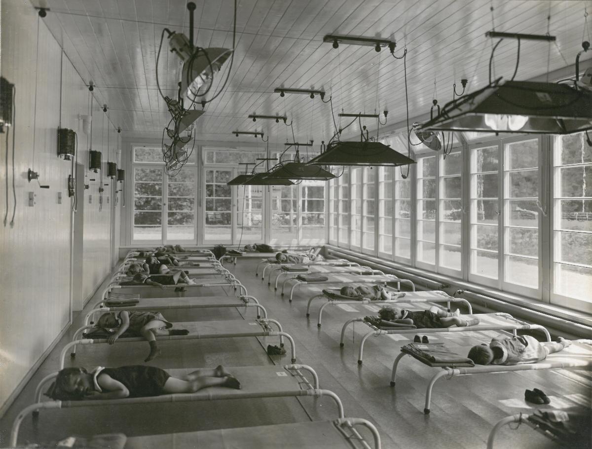 Breslau, Werkbundausstellung 1929 "Wohnung und Werkraum", Kindererholungsheim, Ruheraum
