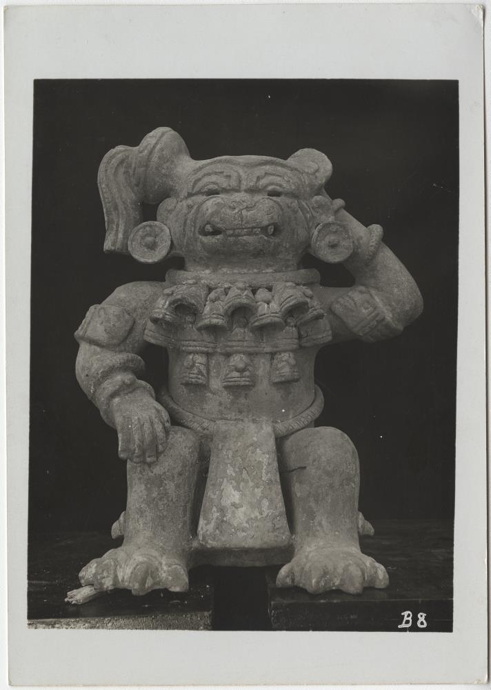 Figurengefäß Sammlung Guillermo de Heredia.
