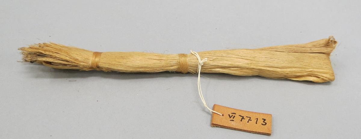 VI 7713