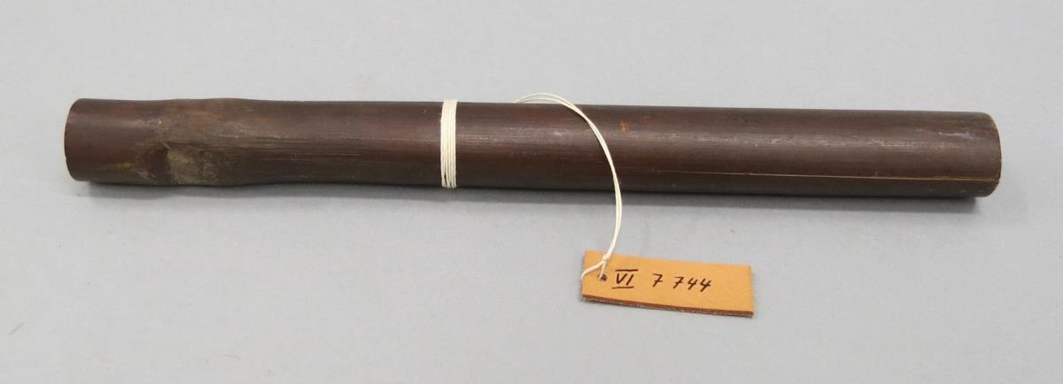 VI 7744