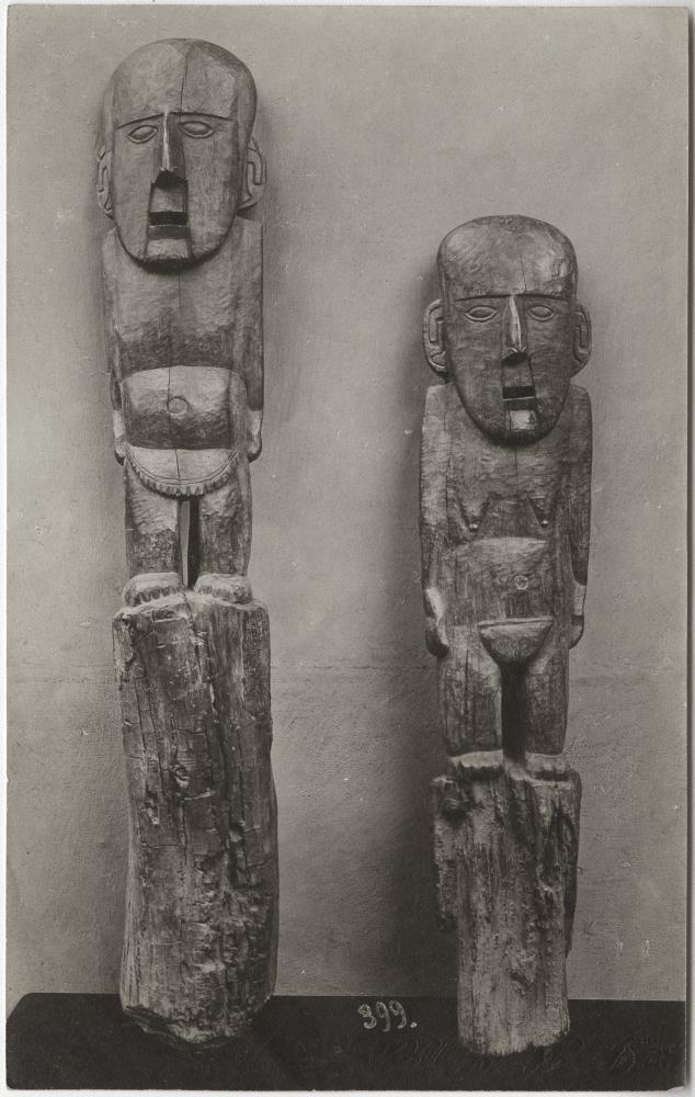 Holzfiguren