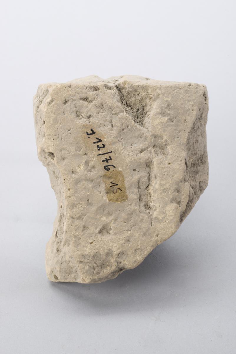 I. 12/76.15