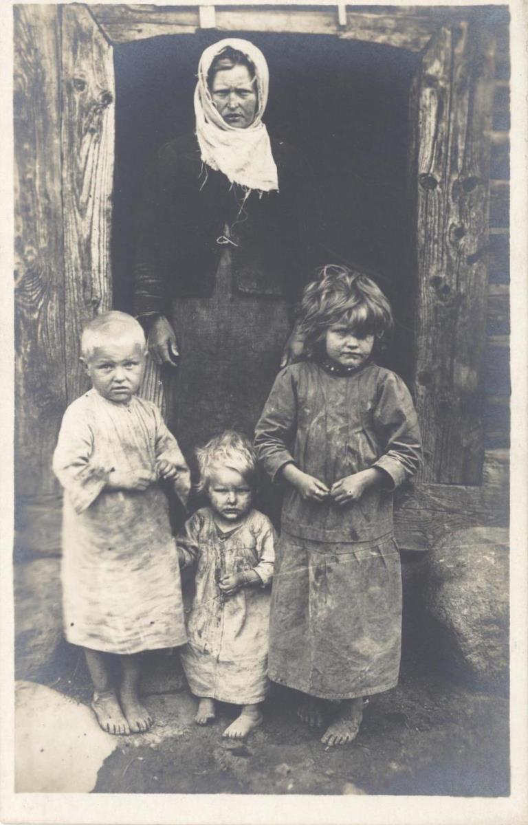 Mutter mit Kindern