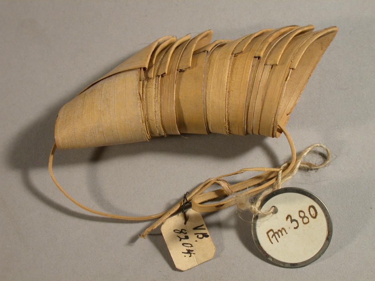 V B 8204 a-l