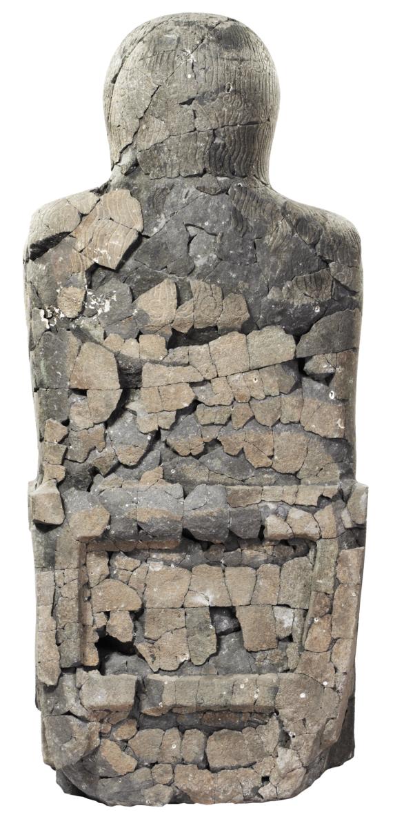Große Grabskulptur