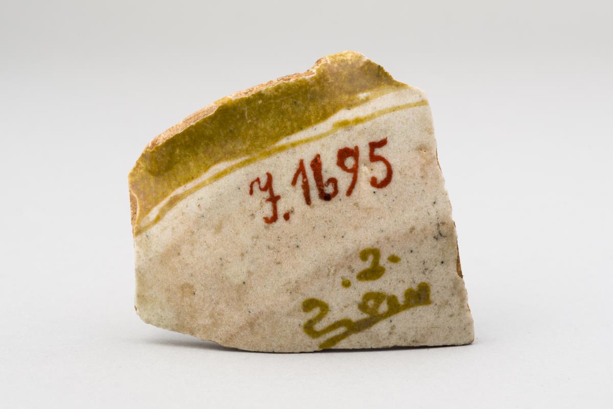 I. 1695