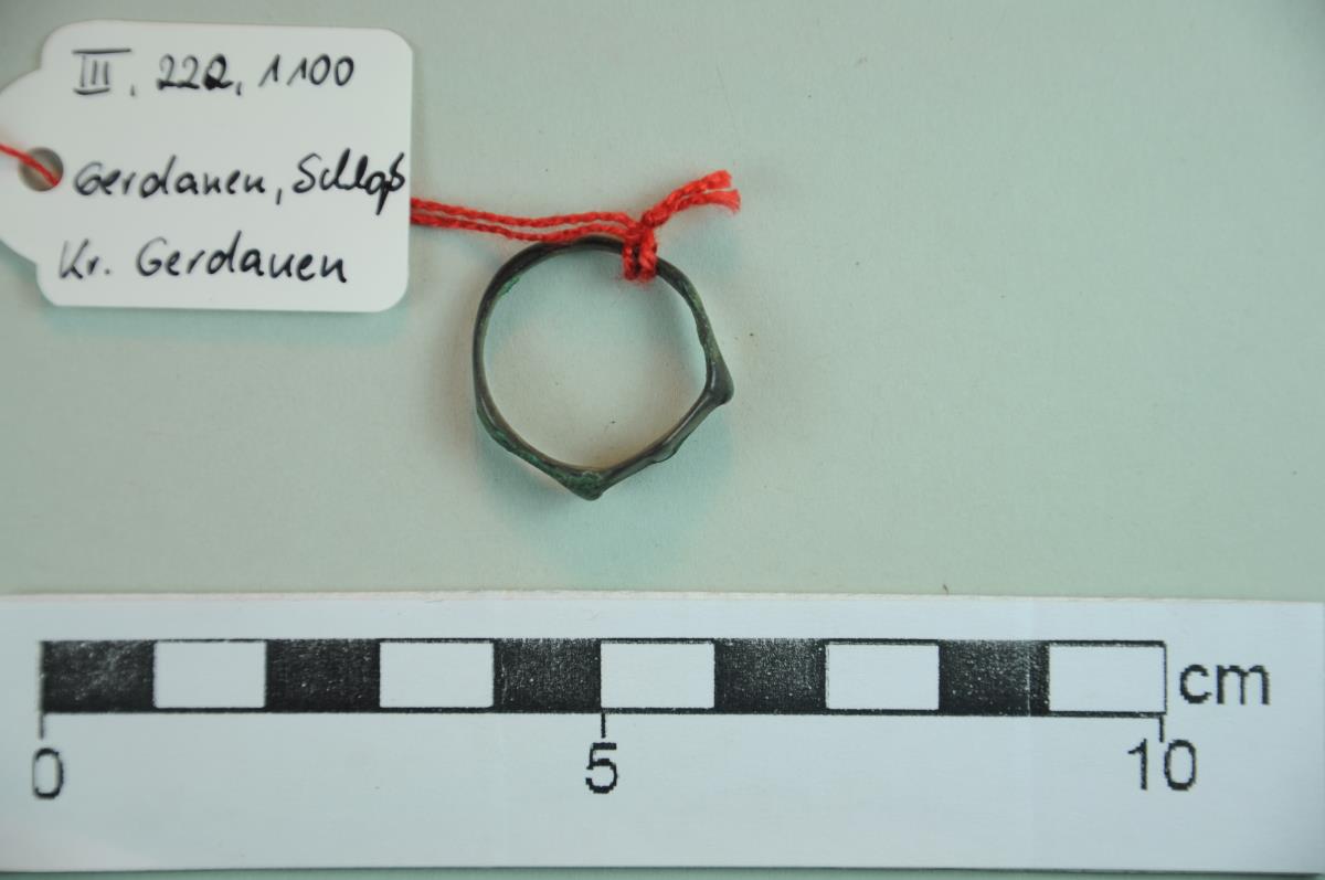 Fingerring