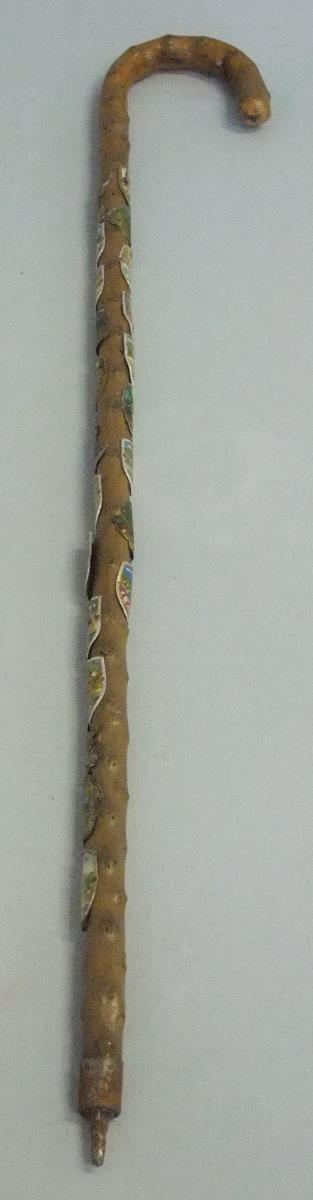 N (9 M) 12/2011,17