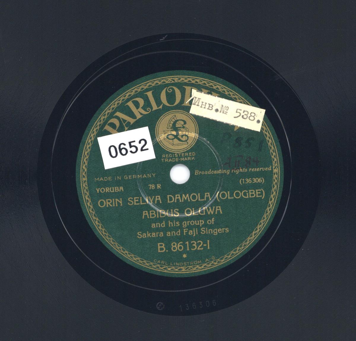 Titel A: Orin Seliya Damola (Ologbe)
Titel B: Adebisi Oloye Ibadan