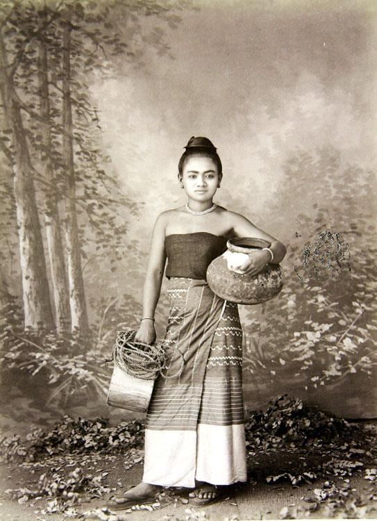 Junges Schān – Mädchen.