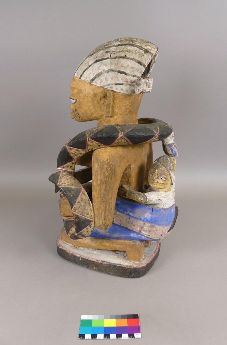 Frau mit Kind (Mami Wata ?)