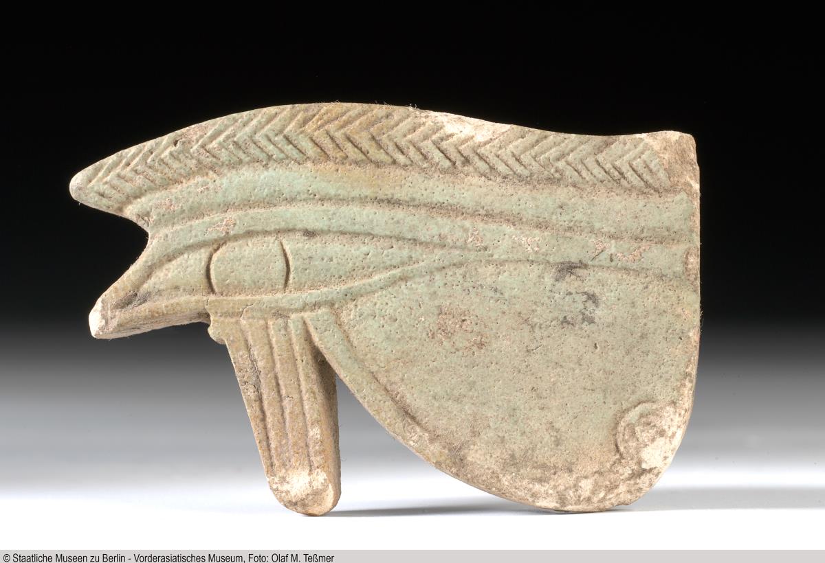 Amulette in Form eines Horus-Auges
