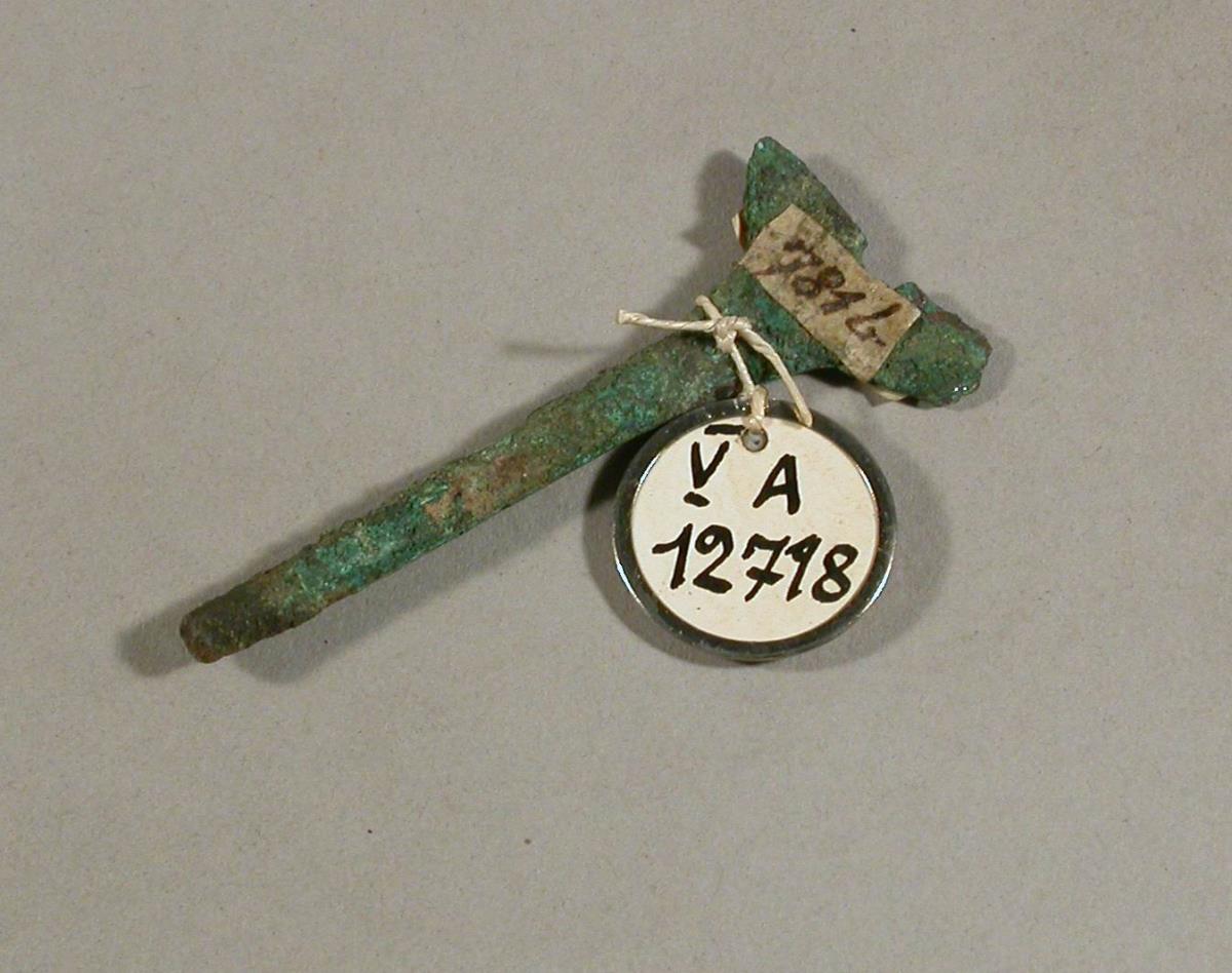 V A 12718 a