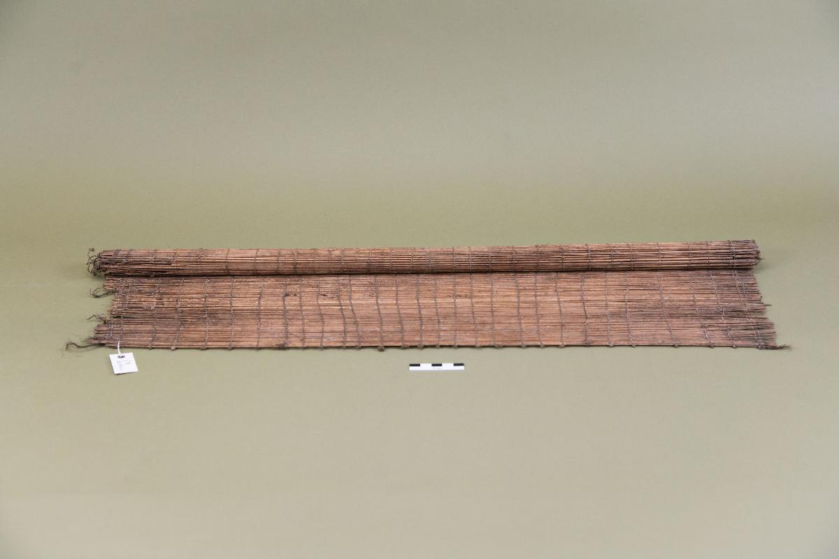 V B 3094 a, c