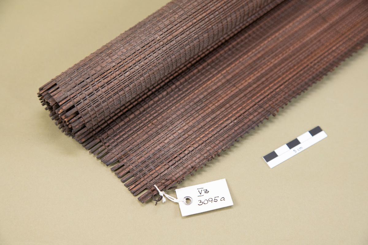 V B 3095 a-c