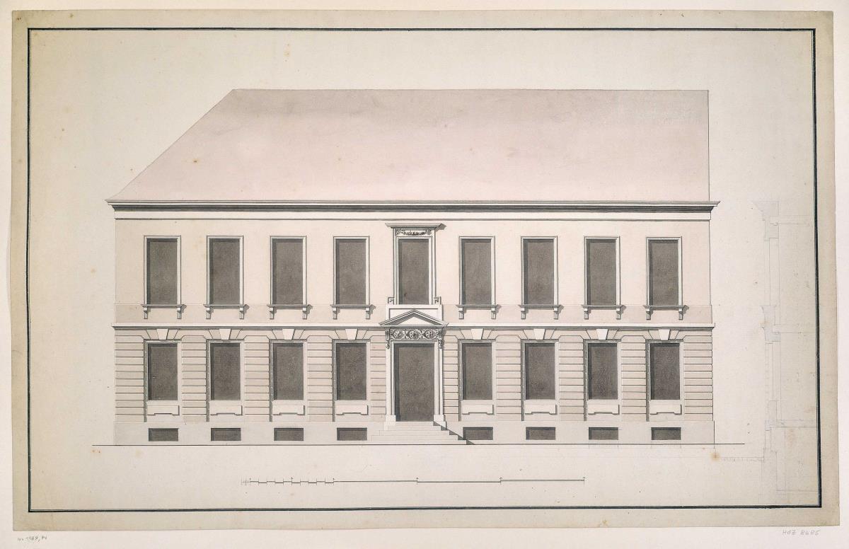 Fassade eines zweigeschossigen, neunachsigen Eckhauses, Teilansicht, re. Schnitt der Fassade