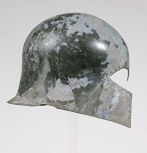 Korinthischer Helm, frühe 2. Stufe, mit linksläufiger Weihinschrift