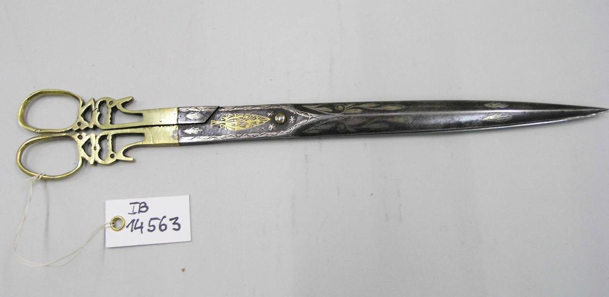I B 14563
