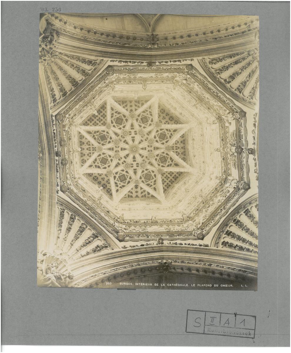 Burgos, Kathedrale, Sterngewölbe der Vierungskuppel