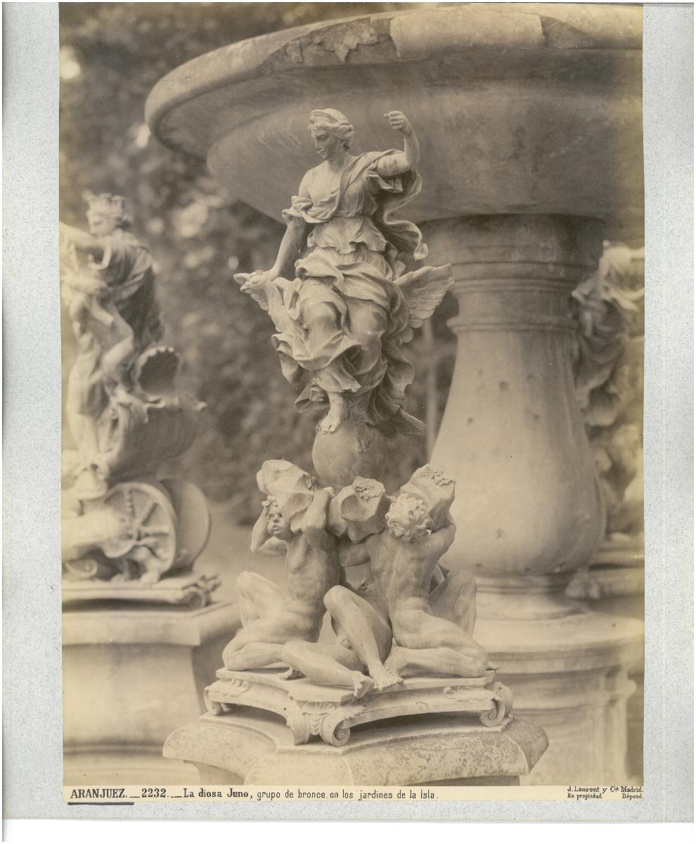 Madrid, Aranjuez, Inselgarten, Bronzegruppe, Die Göttin Juno